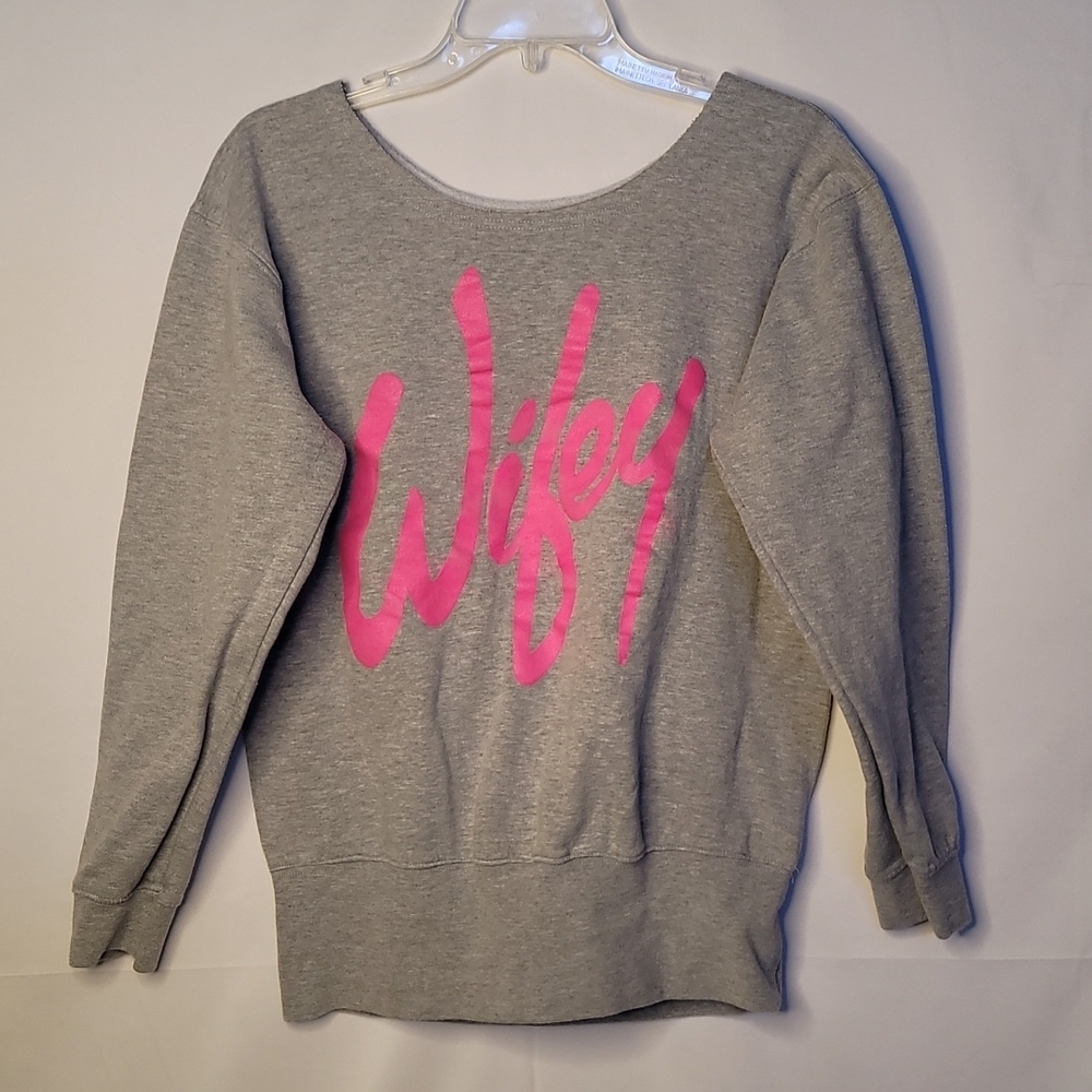 WIFEY scoop neck gray pink sweatshirt size Small